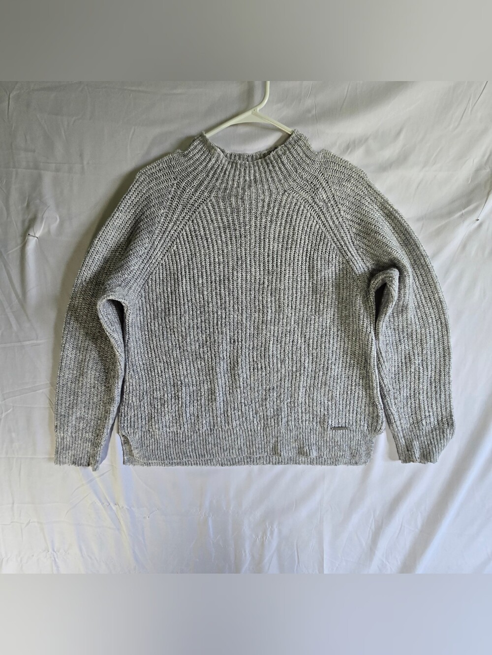 Michael Kors Men's Light Heather Gray Crewneck Sweater